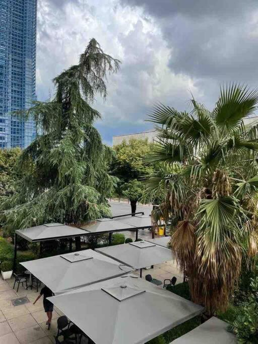 Apartment In Skanderbeg Square - Tirana Center 1 Εξωτερικό φωτογραφία
